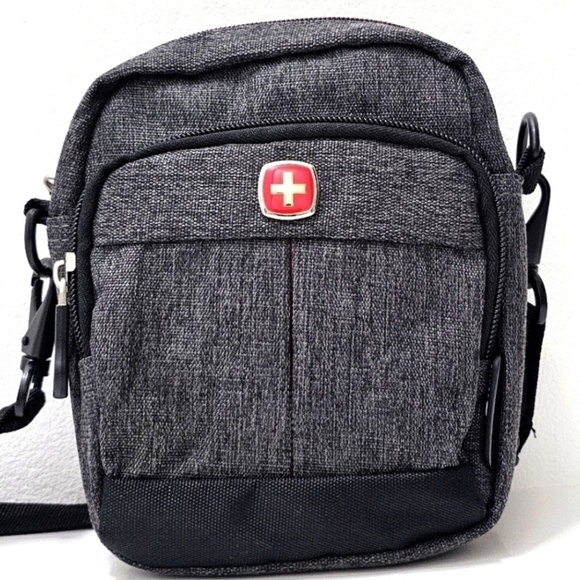 SwissGear Grey Small Crossbody Bag - Picture 13 of 14